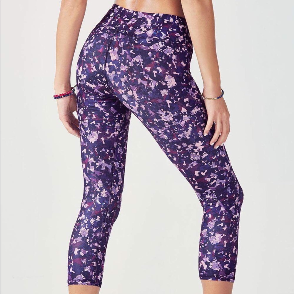 Salar Printed PowerHold Capri